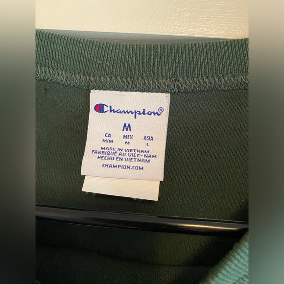 UO Exclusive Champion Tee - Picture 3 of 8